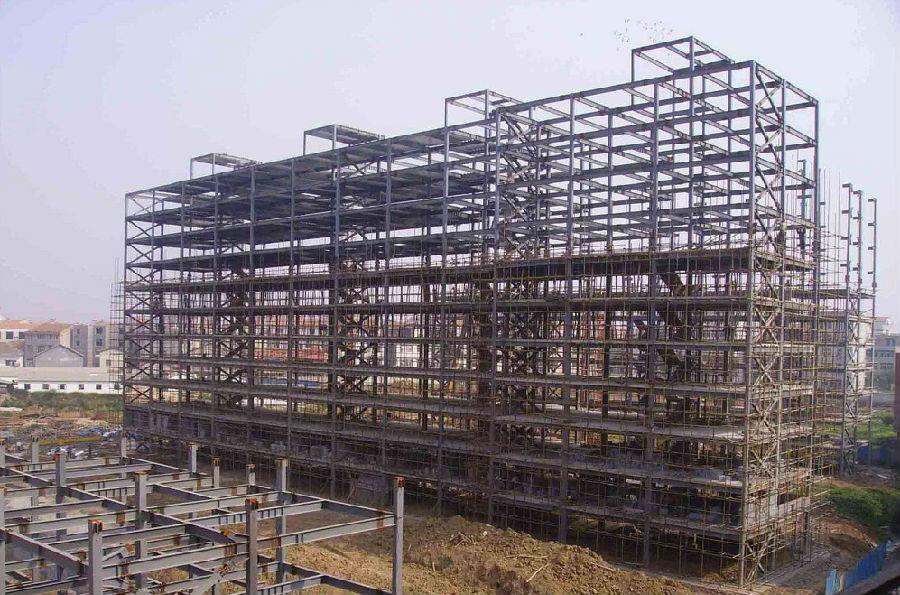 黑龙江高层钢结构的支撑布置与构造应该符合哪些要求